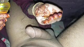 Bilu video is indoors