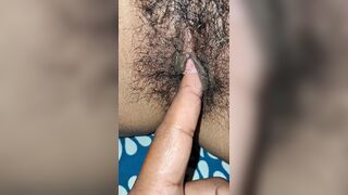 Indian deshi Virgin girl fingerings orgasom by boyfriend