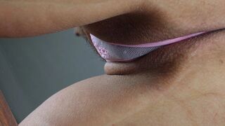 Ariel Andrews - Put 'em on the Glass