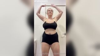 Dakota Jade Teases Her Huge Booty in This Juicy Leaked Sex Tape