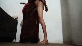 Beautiful Sonam Bhabhi Giving Blowjob & Standing Sex with Secret BF