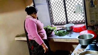 Desi Bhabhi's pussy fucking