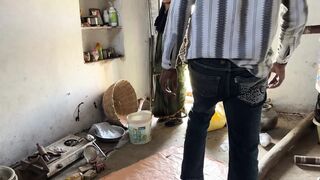 Desi girlfriend ki chudai tight pussy full video