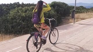 Public Nudity: Up-Skirt, No Panties Bike Ride