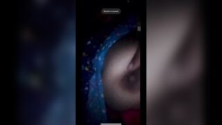 Beautiful 18 year Pakistani girl showing body and playing