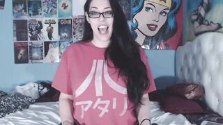 Anal Masturbation of a Big-Assed Latina Milf