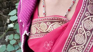 Outdoor Indian Bhabhi XXX Video