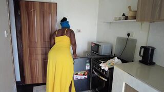 Horny Housegirl Tempted Her Boss to Fuck the Big Ass Inside Her Dress