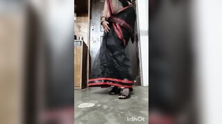 Holiday per pati k dosto k shaat chudai , story