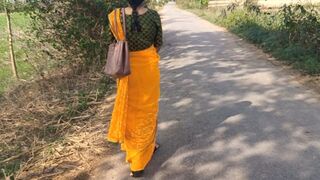 Tanya Bhabhi was left by a stranger on the way
