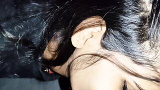 Finding my sister-in-law alone at home, I fucked her and made her virgin pussy cum.