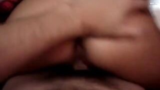 Caliente Pareja Argentina: Sexo Duro y Masturbación