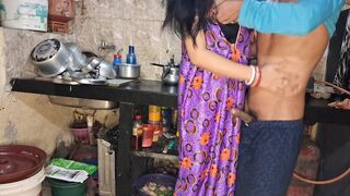 Indian Desi Village Bhabhi And Devar Hard Fucking In Kitchen xxx video,Hot Beautiful Bhabhi Devar Sex Viral Video