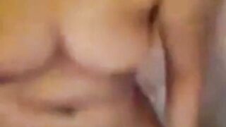 Ngentot di Kamar Mandi - Asian Amateur Couple