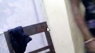 Indian MILF on Webcam