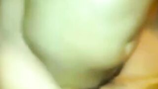 Maman arabe baise dans un trio amateur français