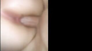 Close-Up Amateur Threesome 13