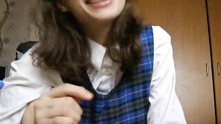 Homemade Blowjob by Amateur Brunette Girl