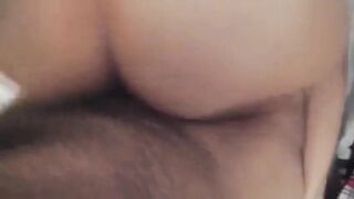 Deutsche MILF-Muschi-Cream-Pie-Überraschung