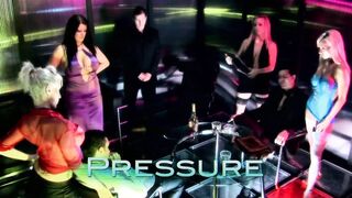 Carolyn Reese and Lichelle Marie get fucked in hot orgy