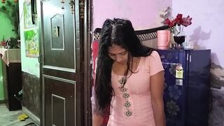 My big sister was angry, we shared single bed, full Hindi Audio