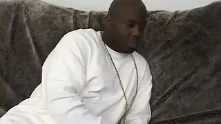 Sexy bitch wants to ride black cock