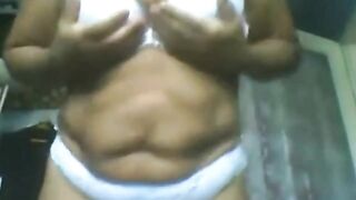 Sexy Senior's Webcam Show: Amateur Granny's Exhibition!