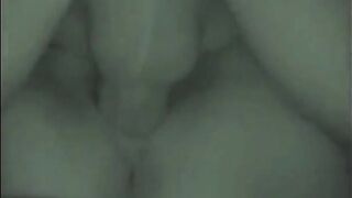 Hemlagad sex med svenska amatörer slutar i Creampie!