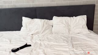 Blonde Russian Amateur Masturbates on Webcam