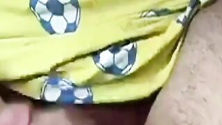 Turkish Mom Moans 'Sik Beni' During Amateur Video