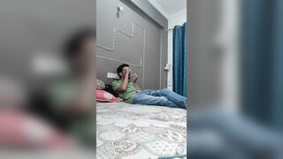 Boss fuck her assistant in her flat.