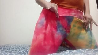 Pearl Sofia in ligras and is naked to touch herself