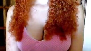 Curvy Redhead on Webcam Shows Off