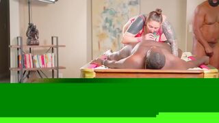 Twerking Elle Double Creampie Bbc 3some With Chocolate Beast And Semaj