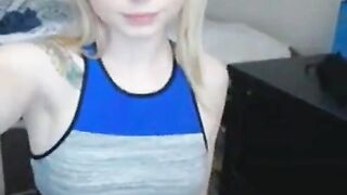 Blonde Solo Webcam Show