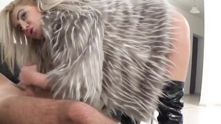 Curvy Stepmom Teaches Stepson How to Fuck