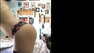 18-Year-Old Amateur's Webcam Show