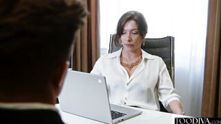 Lesbian wants to try sucking a dick and having straight sex first time TOODIVA