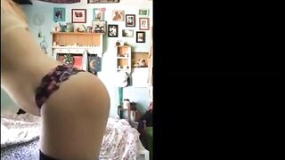 18-Year-Old Amateur's Webcam Show