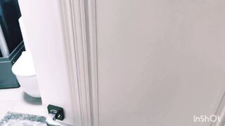 Blonde Babe Uses Double Dildo for Orgasmic Solo Webcam Show