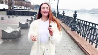 JacquieEtMichelTV - Julia Maze - 28, loves French culture!