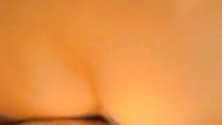 Je la rejoins pour du sexe dans son bain - Amateur Français