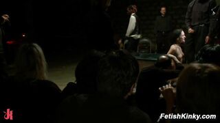 Bobbi Brixton Gets Public Disgrace Fingering Orgasms For Real Audience