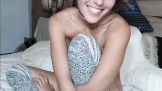Short-Haired Pixie Babe Fingers on Webcam
