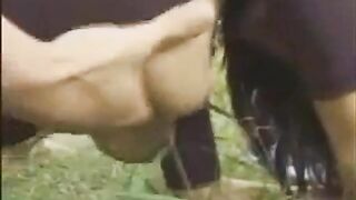 Outdoor Amateur Sex with Asian Beauty