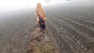 desi bhabhi fuck in sugarcane field