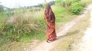 village hot bhabhi urineing xxx video