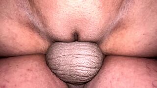 aaj raat me room me so rahi thi to mere jethji aaye or mere se pani manga or me pani dene