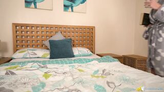 You Shouldnt Be Looking 1 - JOI