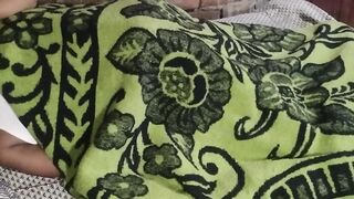 Bibi started being stabbed again at night.